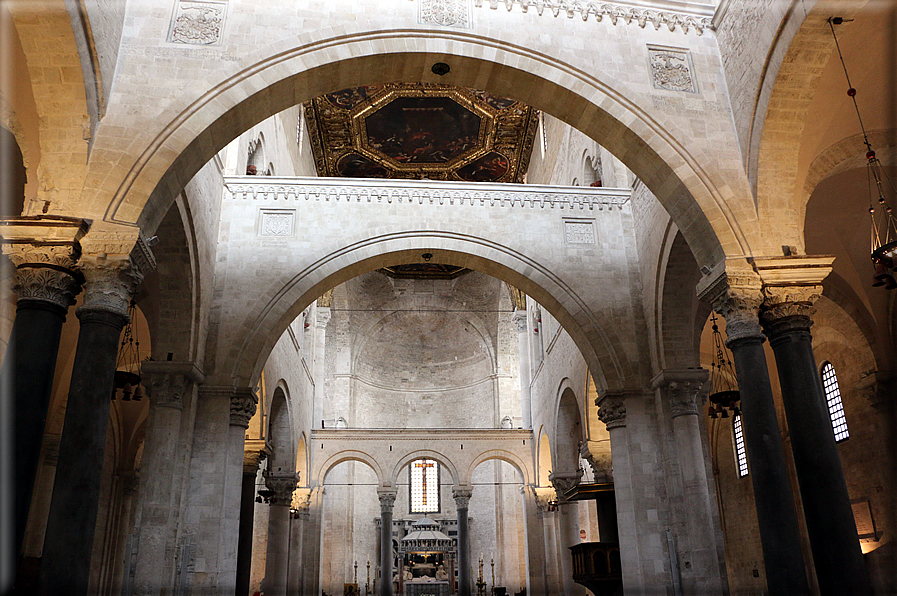 foto Basilica di San Nicola